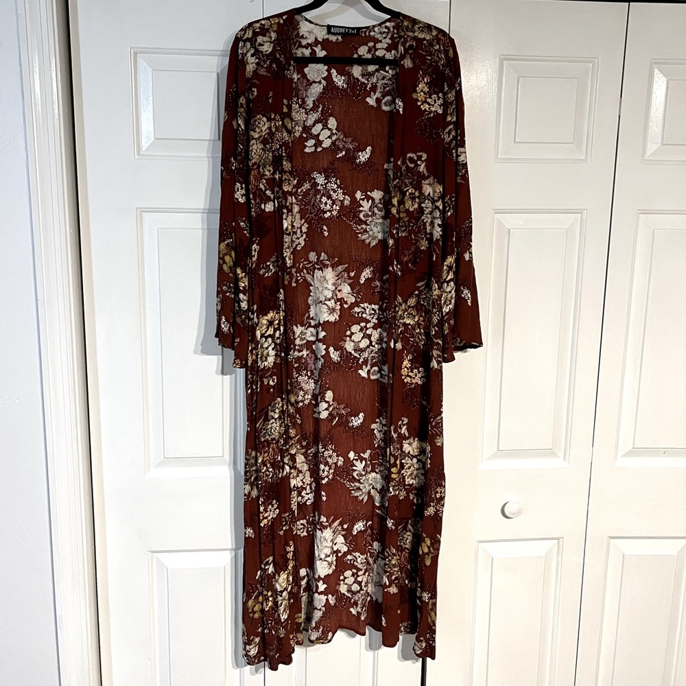 Audrey 3+1 52in Gorgeous Floral Duster Kimono